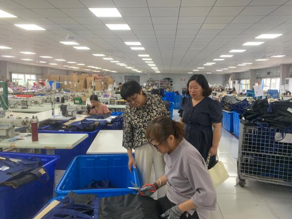 壽縣婦聯(lián)調研“三新”領(lǐng)域婦聯(lián)組織